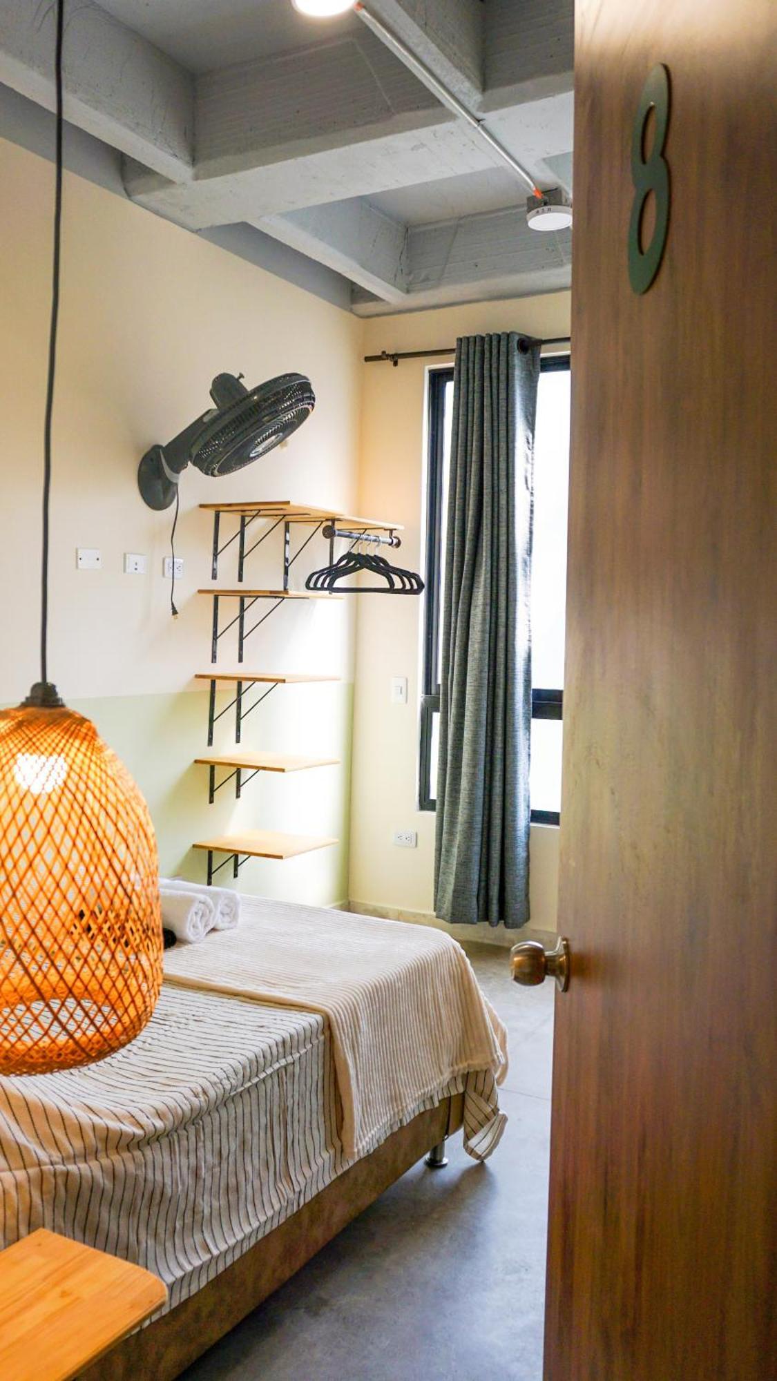 Bed and Breakfast Selva House à Medellín Extérieur photo